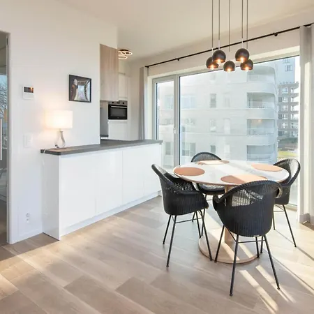 Apartamento Stylish With Terrace In Bredene *